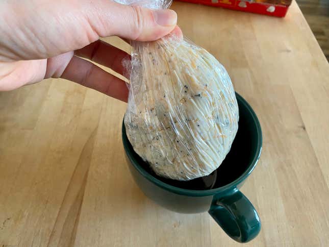 Cheeseball'unuza Şenlikli bir Paskalya Makyajı Yapın başlıklı makale için resim